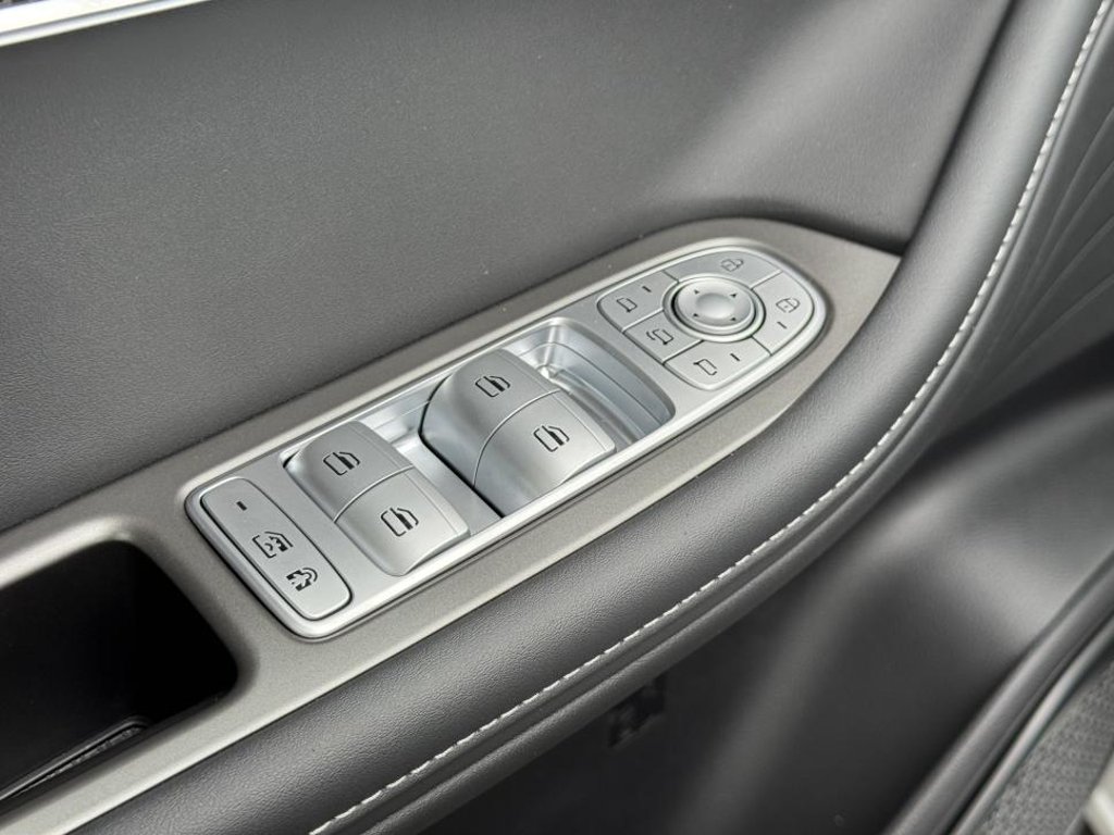CHERY Tiggo 7 Plug-in Hybrid Luxury