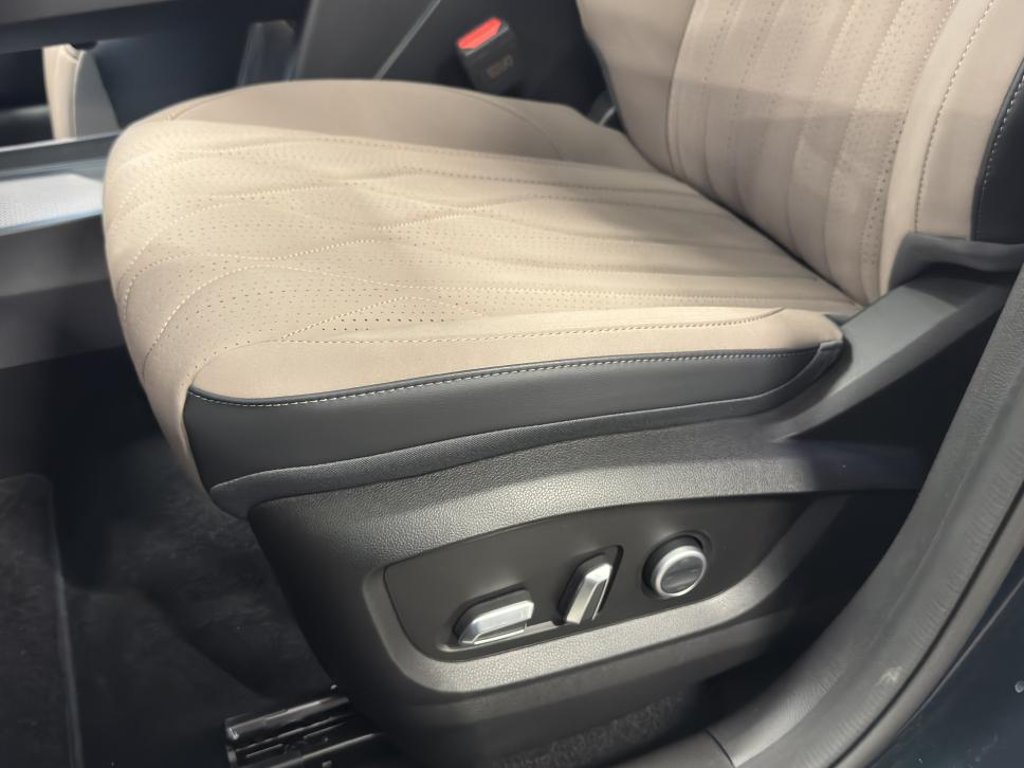 CHERY Tiggo 8 Plug-in Hybrid Unique