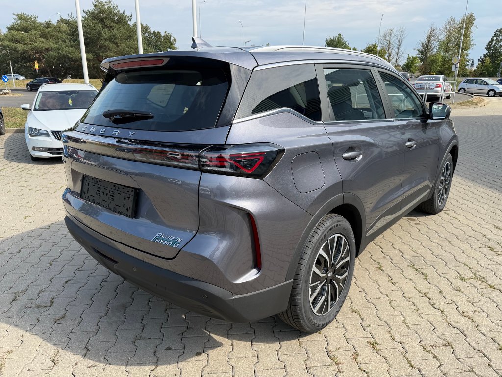 CHERY Tiggo 7 Plug-in Hybrid Family edition