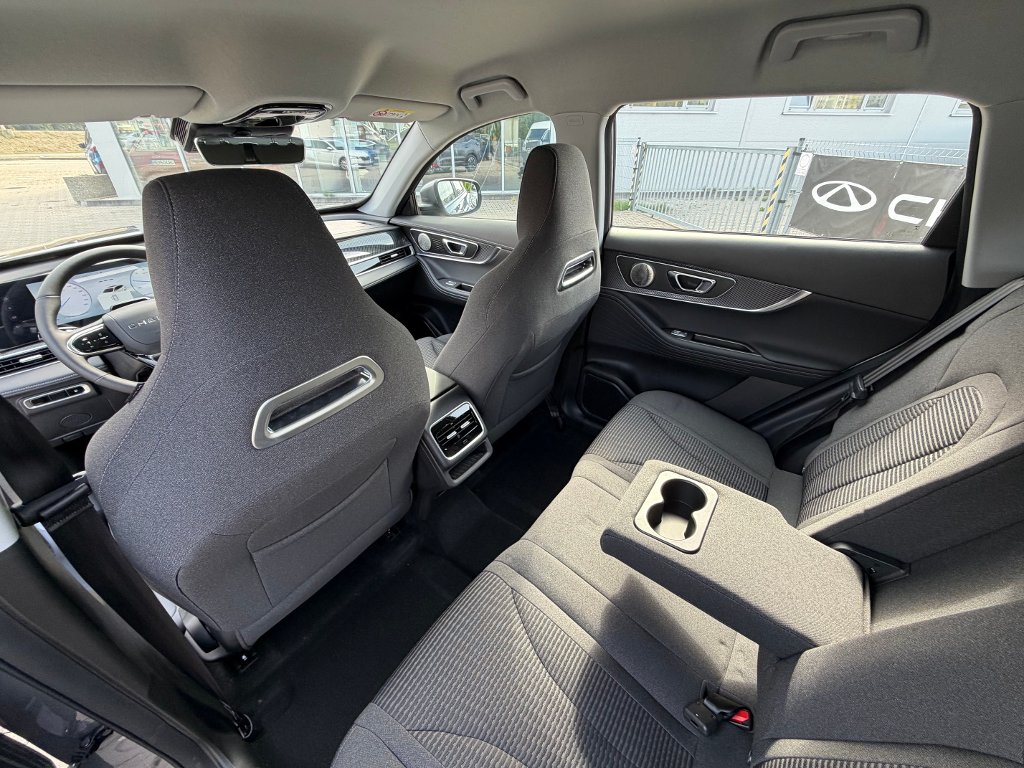 CHERY Tiggo 7 Plug-in Hybrid Family edition